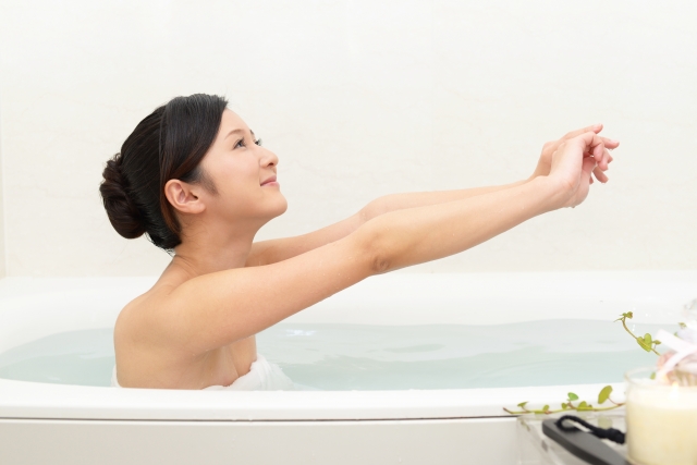 2025.07.11湯船に浸かるだけで得られる「温めること」のメリット
